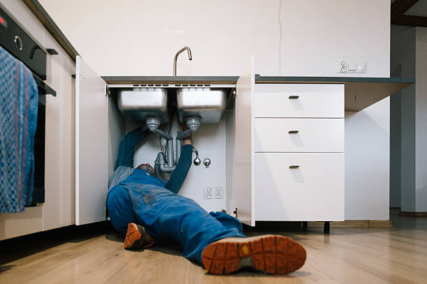Professional Leak Detection technician working in North Easton, MA